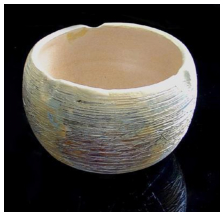 3 Texture Gold Bowl   2003   Stoneware   130 x 130 x 85 mm